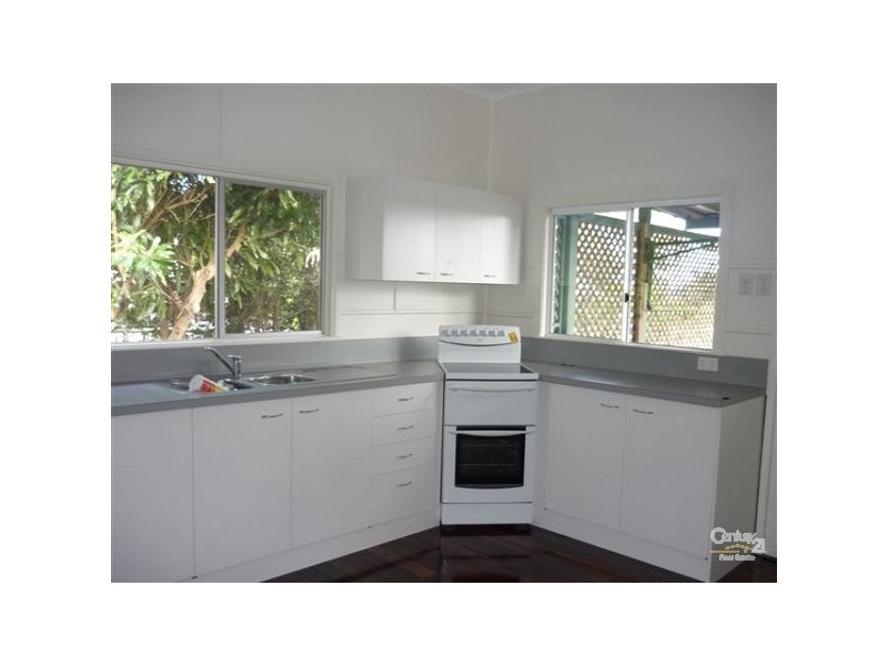 203 Scarborough Road, Scarborough QLD 4020