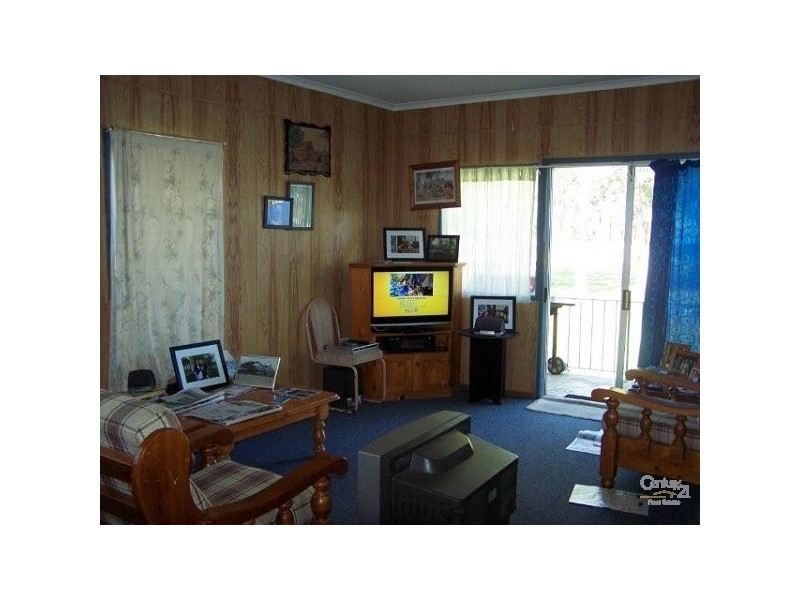 28 View Street, Woody Point QLD 4019