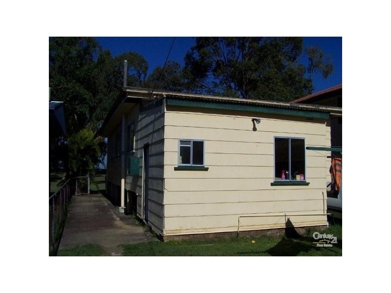 28 View Street, Woody Point QLD 4019