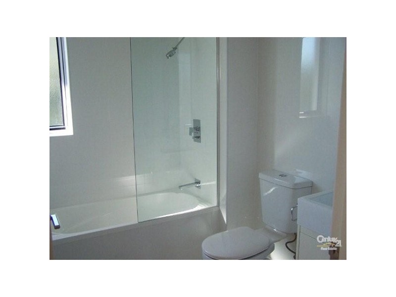 2/75 Sutton Street, Redcliffe QLD 4020