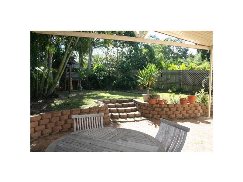 22 Redbank Road, Redcliffe QLD 4020