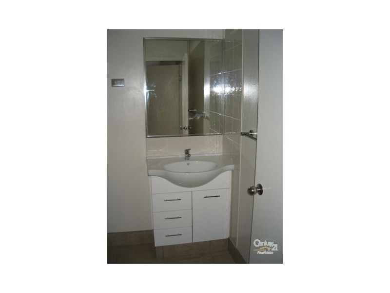 2/57 Hill Parade, Clontarf QLD 4019