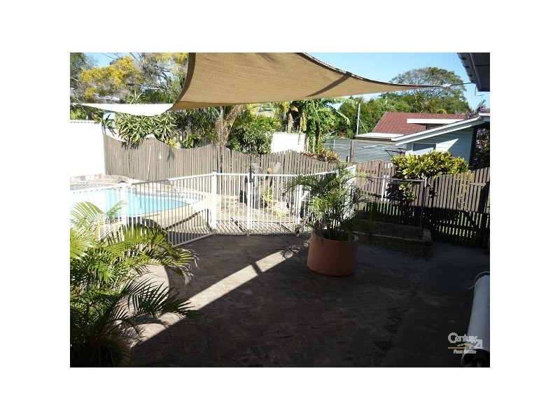 13 Houghton Street, Redcliffe QLD 4020