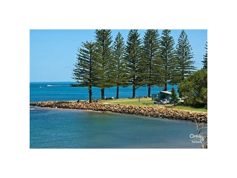 149-151 Landsborough Avenue,, Scarborough QLD 4020