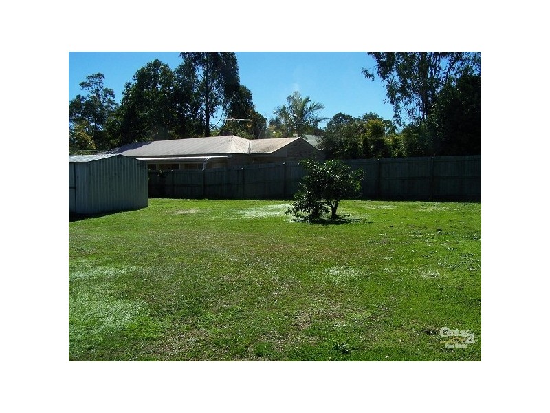 3 Gloucestor Street, Woodford QLD 4514