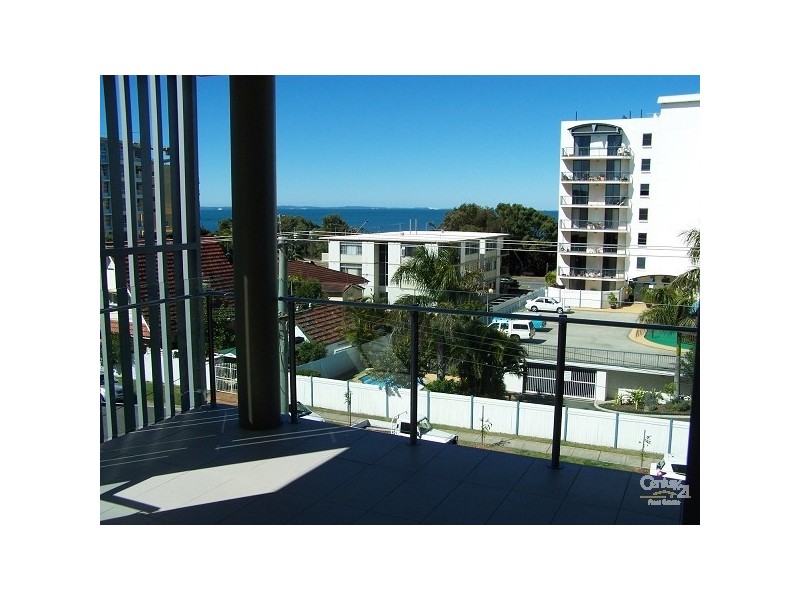 10/75 Sutton Street, Redcliffe QLD 4020