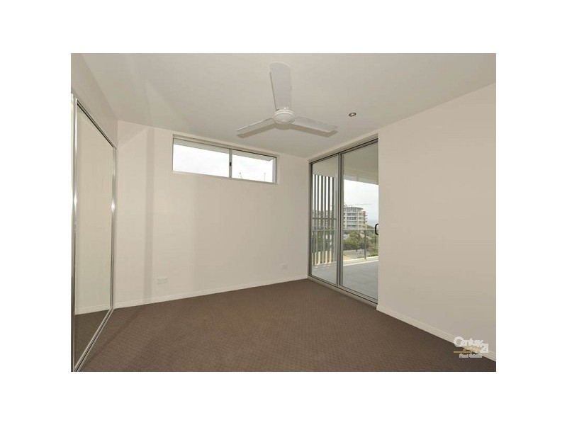 12/75 Sutton Street, Redcliffe QLD 4020