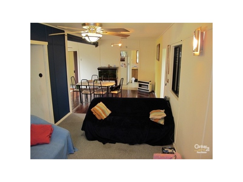 30 Tilley Street, Redcliffe QLD 4020
