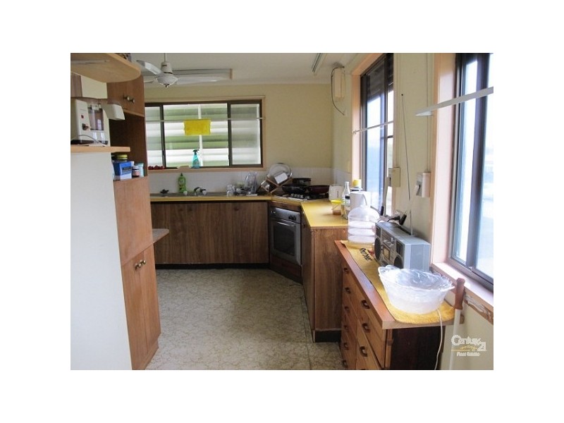 30 Tilley Street, Redcliffe QLD 4020