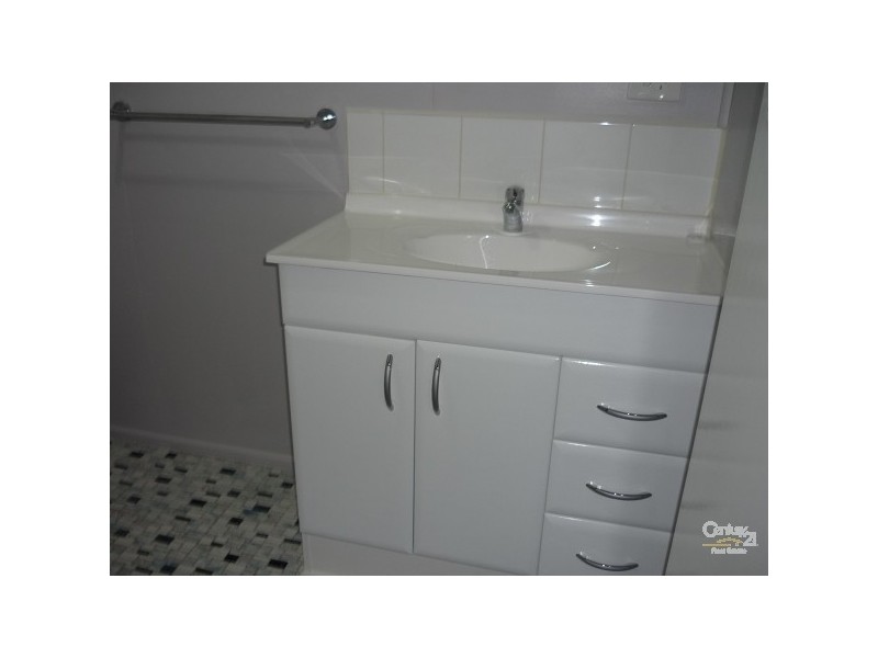 2/13 Wendy Crescent, Clontarf QLD 4019