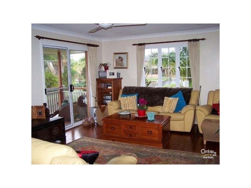 5 Arizonica Drive, Clontarf QLD 4019