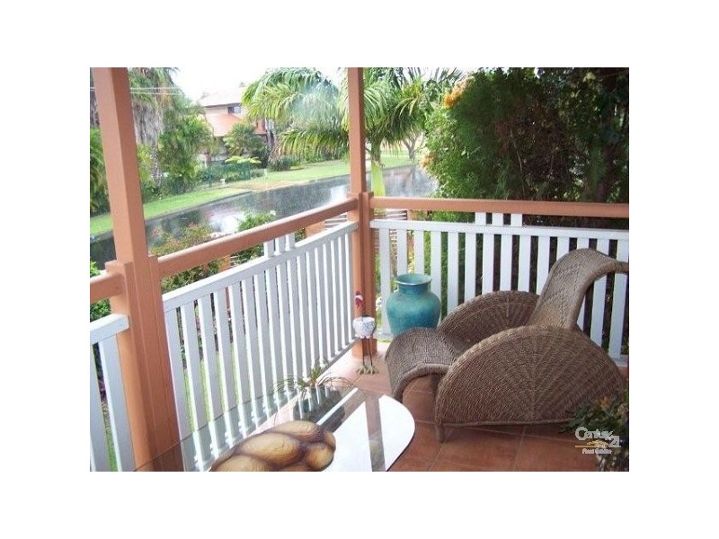 5 Arizonica Drive, Clontarf QLD 4019