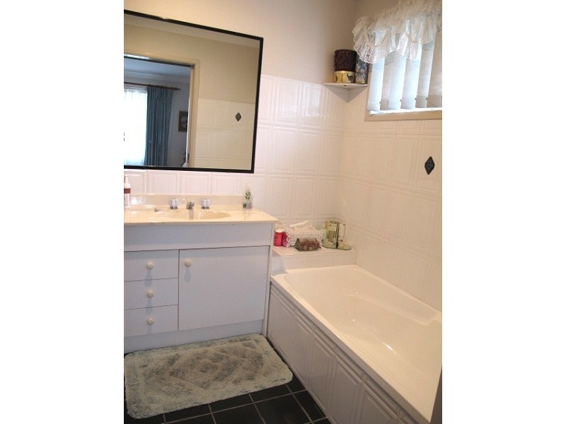 1/24 Sixteenth Avenue, Brighton QLD 4017