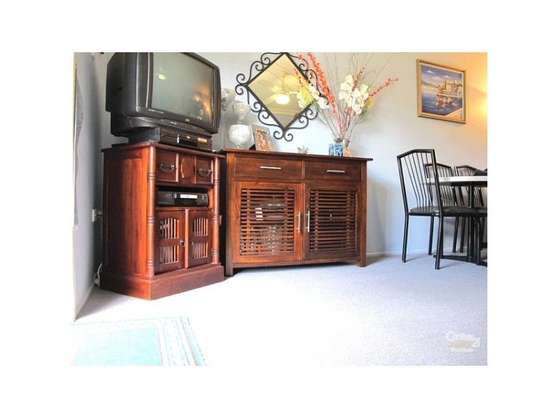 2/21 Steven Street, Redcliffe QLD 4020