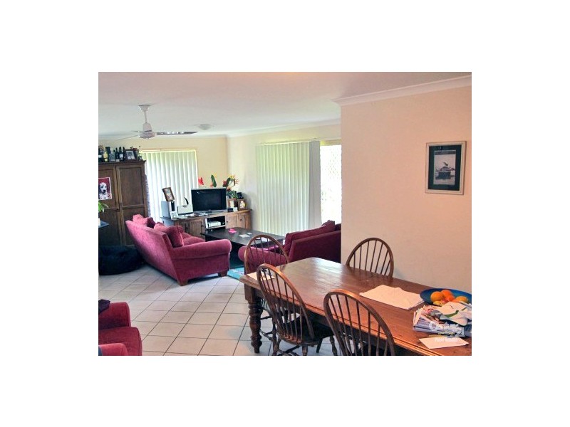 18 Margaret Close, Brighton QLD 4017