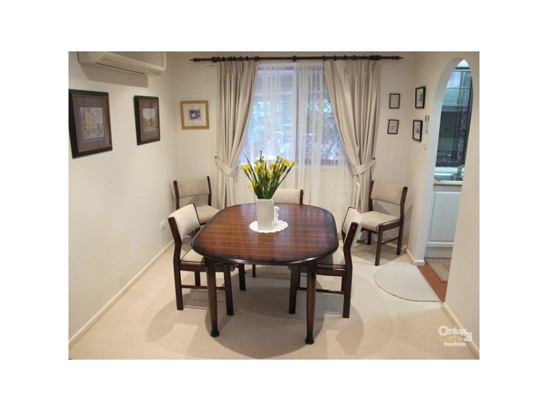 21 Beacon Crescent, Newport QLD 4020