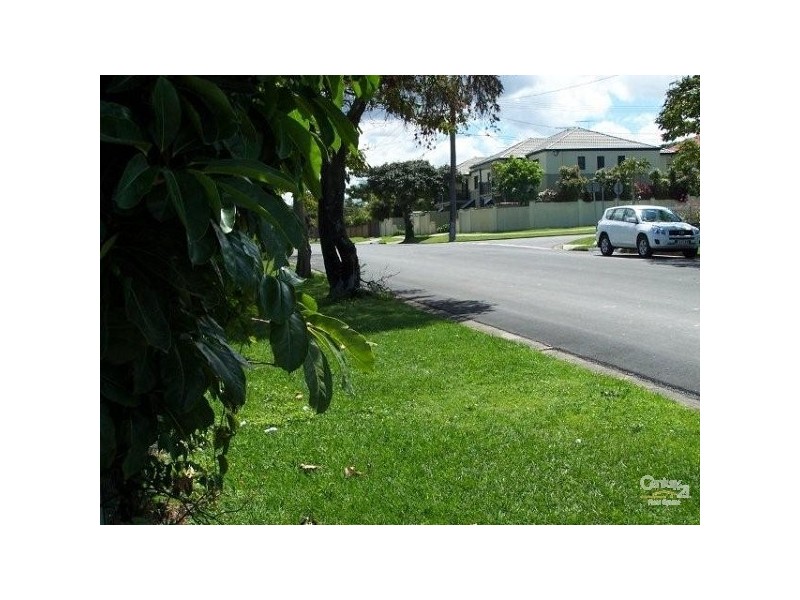 1/12 Knight Street, Redcliffe QLD 4020