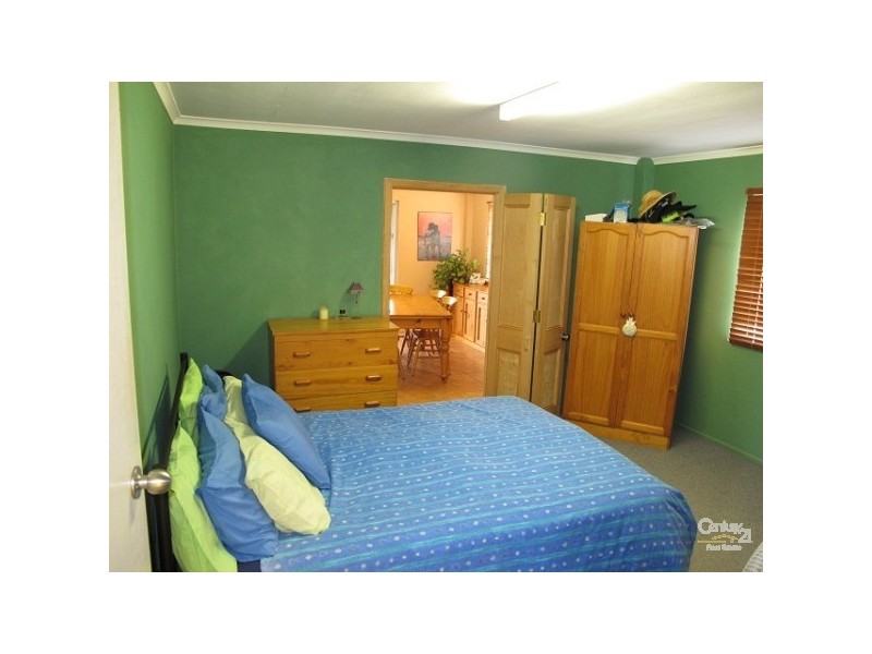 117 Klingner Road, Redcliffe QLD 4020