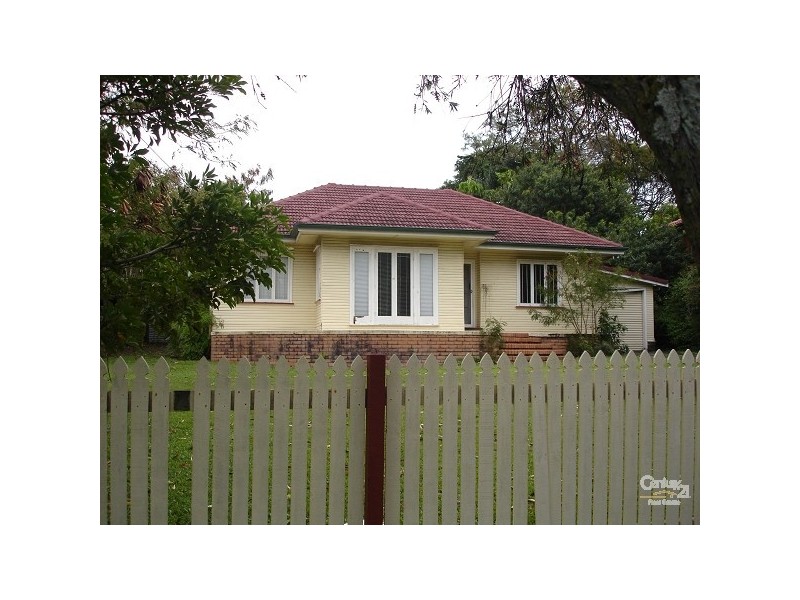 18 Portwood Street, Redcliffe QLD 4020