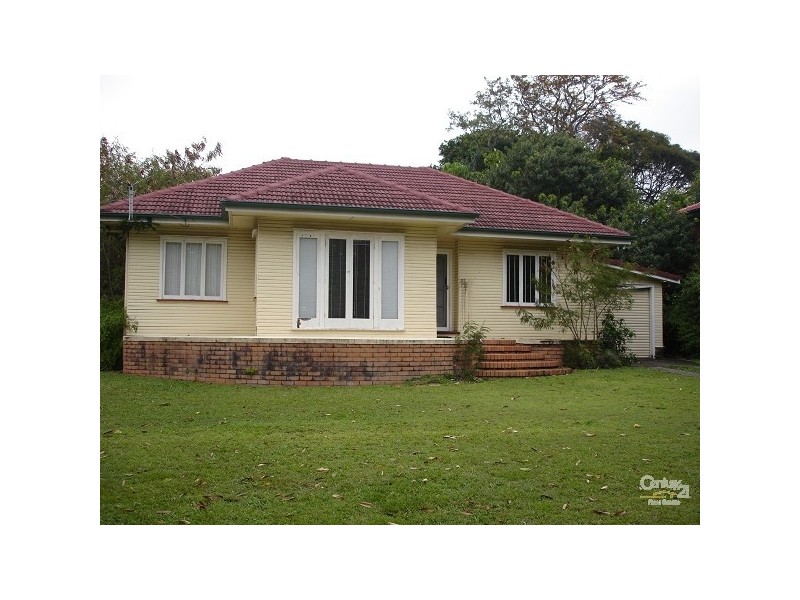 18 Portwood Street, Redcliffe QLD 4020