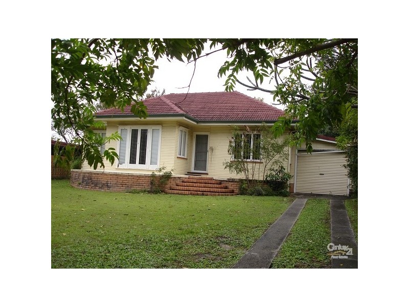 18 Portwood Street, Redcliffe QLD 4020