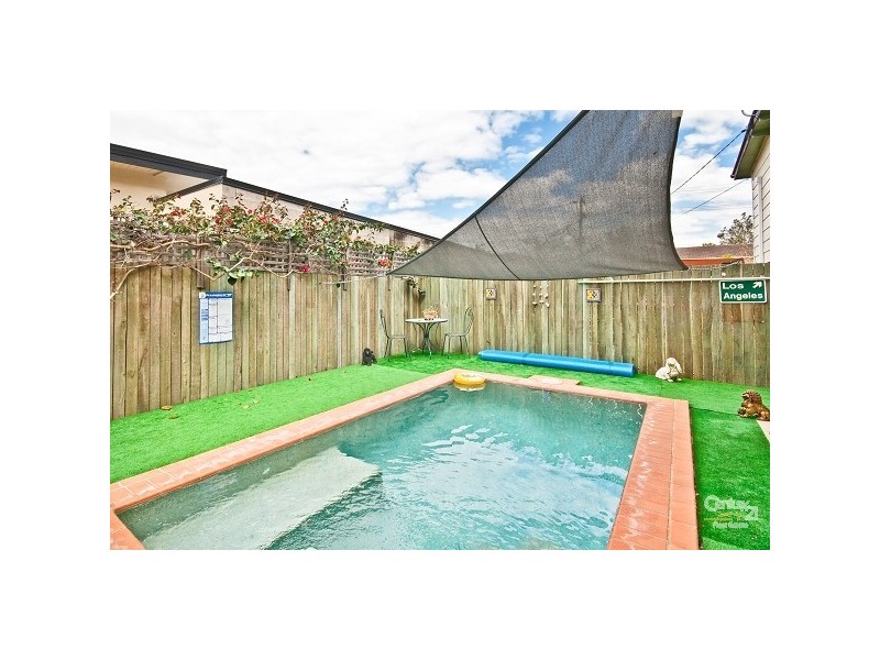 2 Wales Street, Clontarf QLD 4019