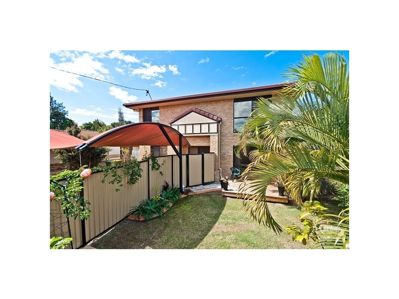2 Wales Street, Clontarf QLD 4019