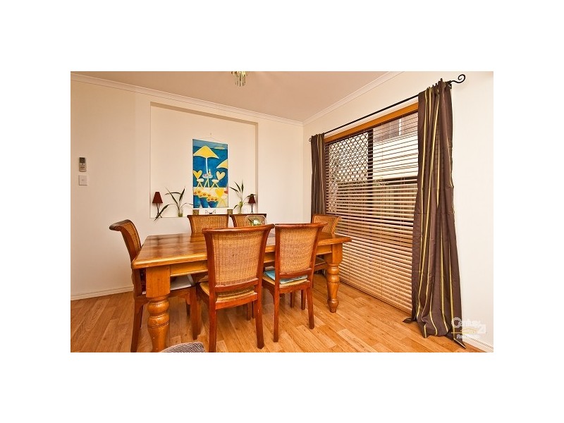 2 Wales Street, Clontarf QLD 4019