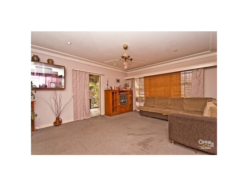 19 Davis Street, Redcliffe QLD 4020