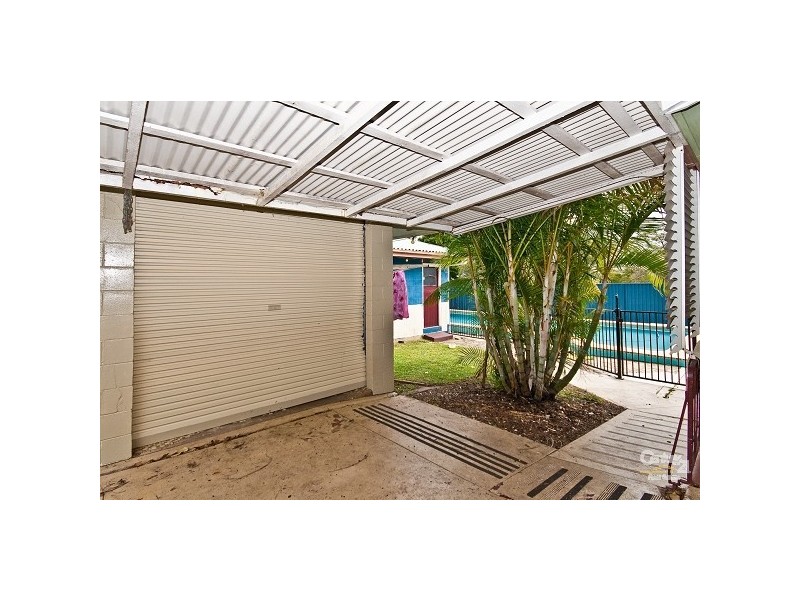 19 Davis Street, Redcliffe QLD 4020