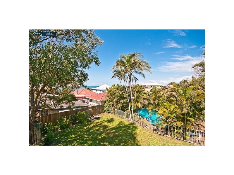 3 Ellen Street, Woody Point QLD 4019