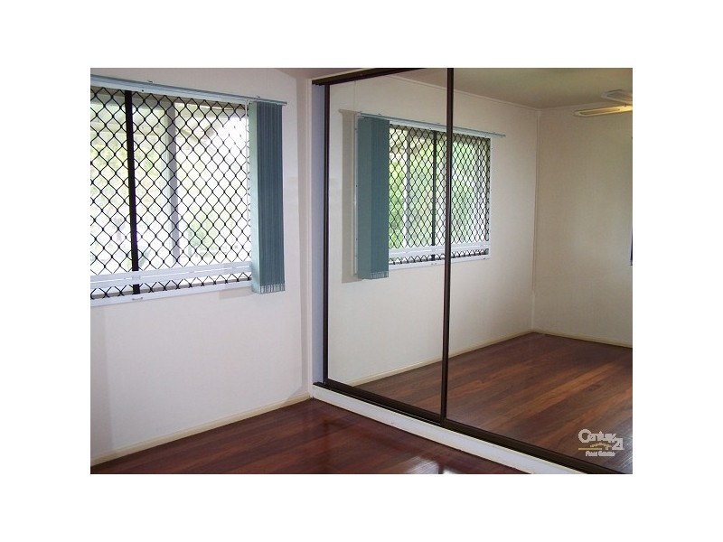 8 Ralph Street, Clontarf QLD 4019