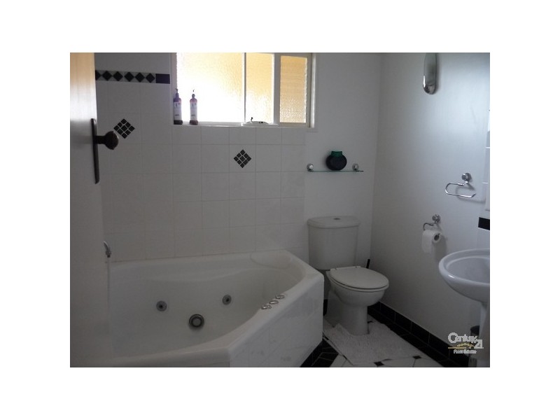 43 Albert Street, Margate QLD 4019