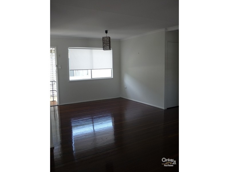 12 Ettie Street, Redcliffe QLD 4020