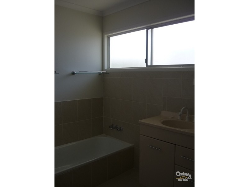 12 Ettie Street, Redcliffe QLD 4020