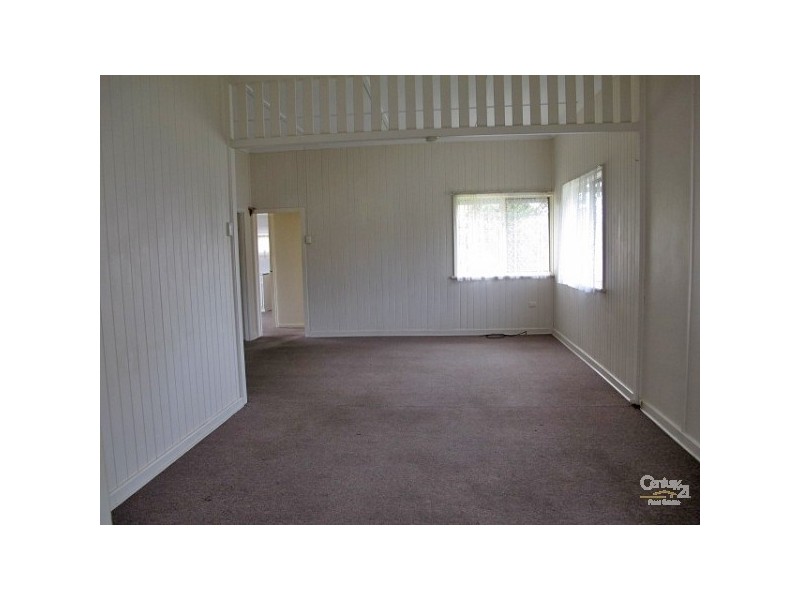 31 Marine Parade, Redcliffe QLD 4020