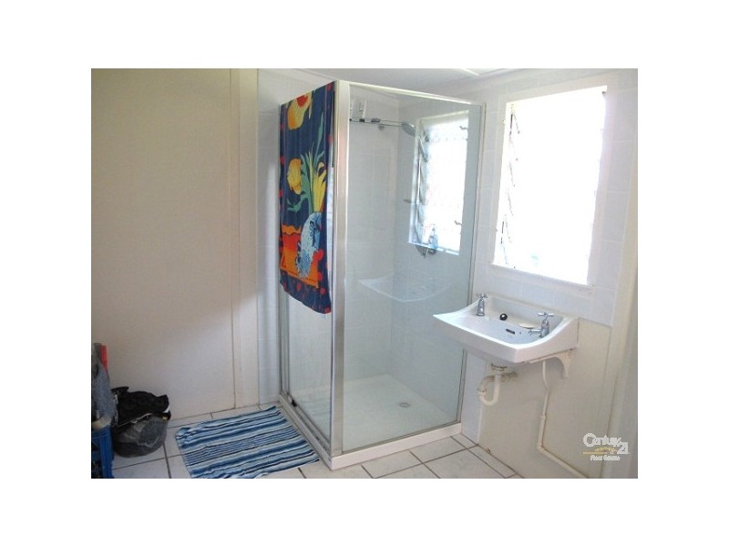 31 Marine Parade, Redcliffe QLD 4020