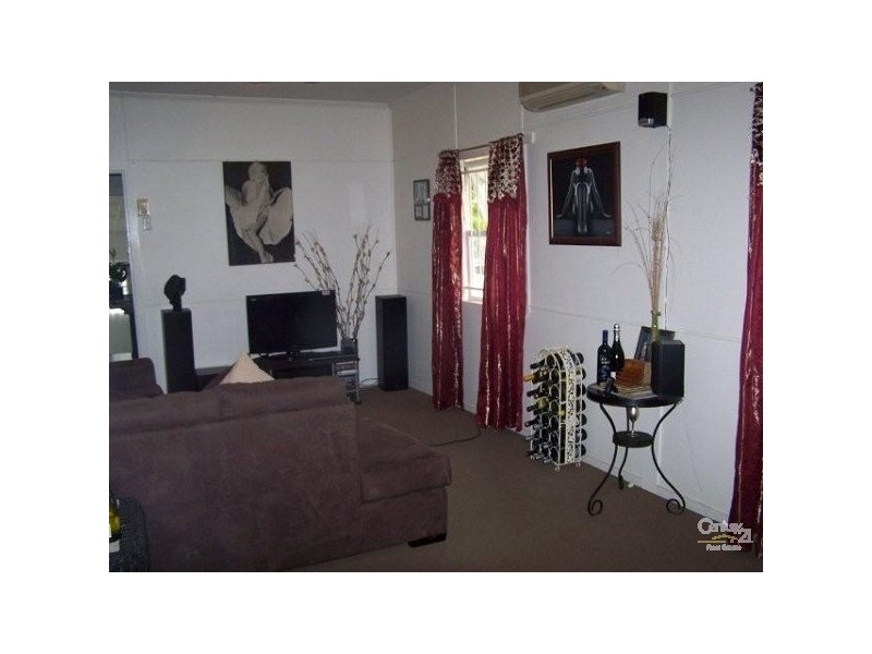 12 Silcock Street, Clontarf QLD 4019