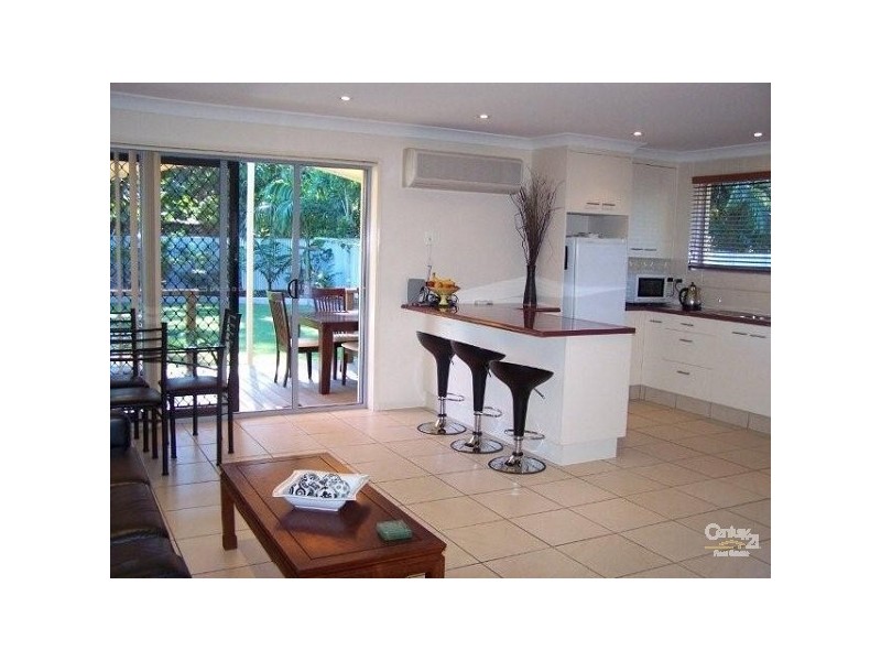 108 Eversleigh Road, Scarborough QLD 4020
