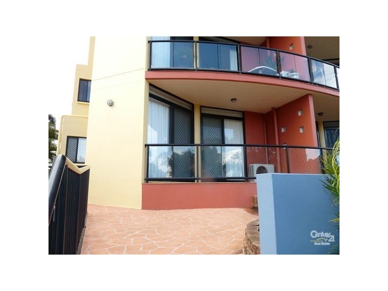 1/81 Marine Parade, Redcliffe QLD 4020