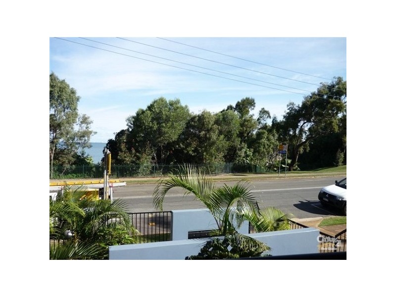 1/81 Marine Parade, Redcliffe QLD 4020