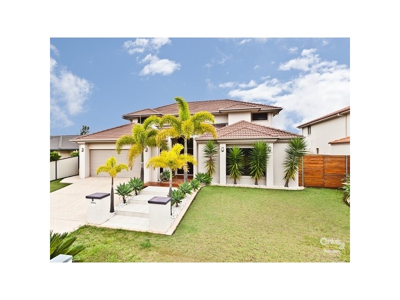 9 Aurora Place, Newport QLD 4020