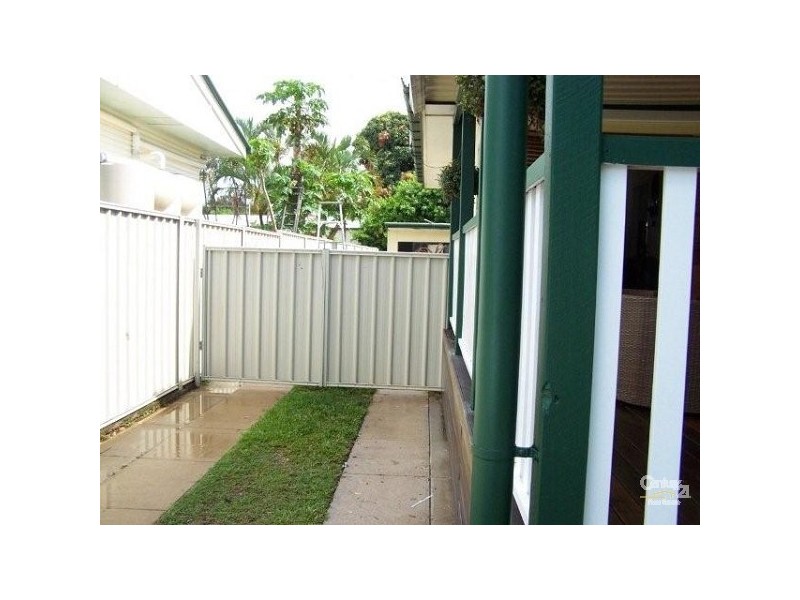 8 Beedham Street, Clontarf QLD 4019
