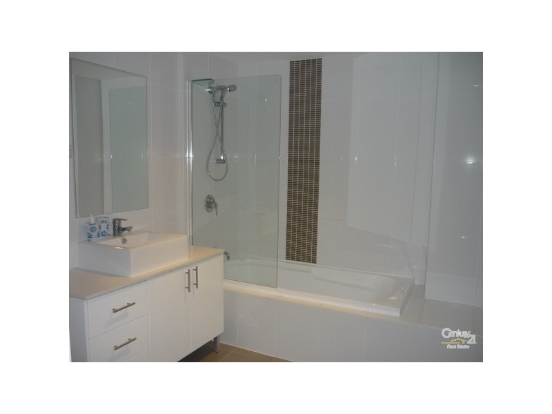 22/83 Marine Parade, Redcliffe QLD 4020