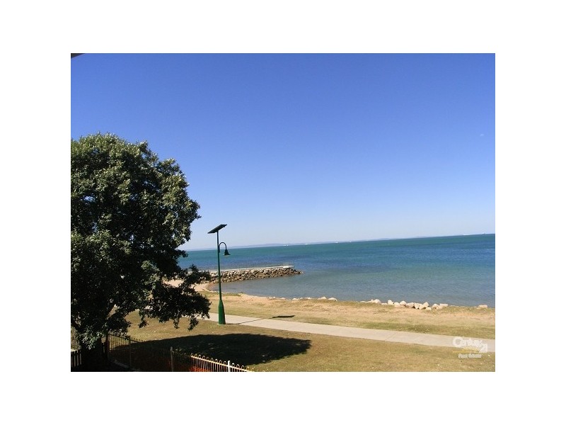 54 Prince Edward Parade, Redcliffe QLD 4020