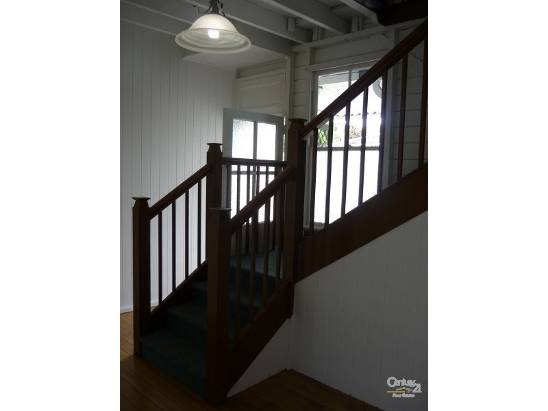 54 Prince Edward Parade, Redcliffe QLD 4020