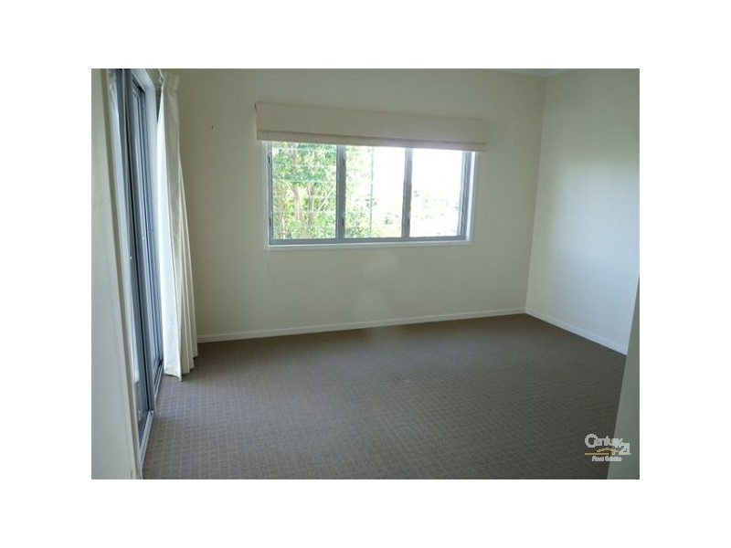 9/415 Scarborough Road, Scarborough QLD 4020