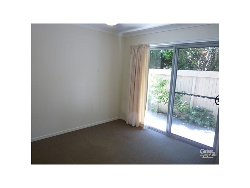 9/415 Scarborough Road, Scarborough QLD 4020
