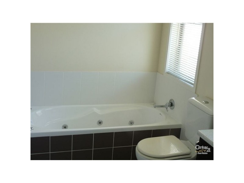 9/415 Scarborough Road, Scarborough QLD 4020