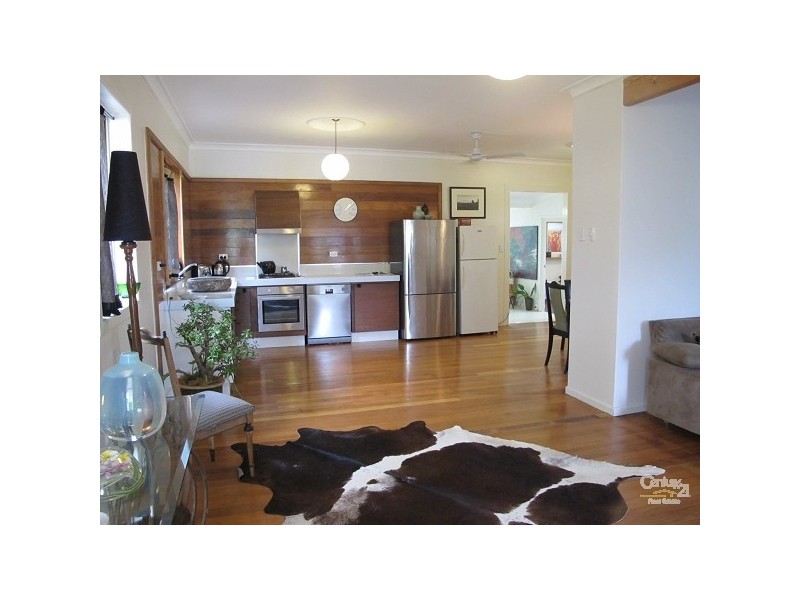 29 Steven Street, Redcliffe QLD 4020